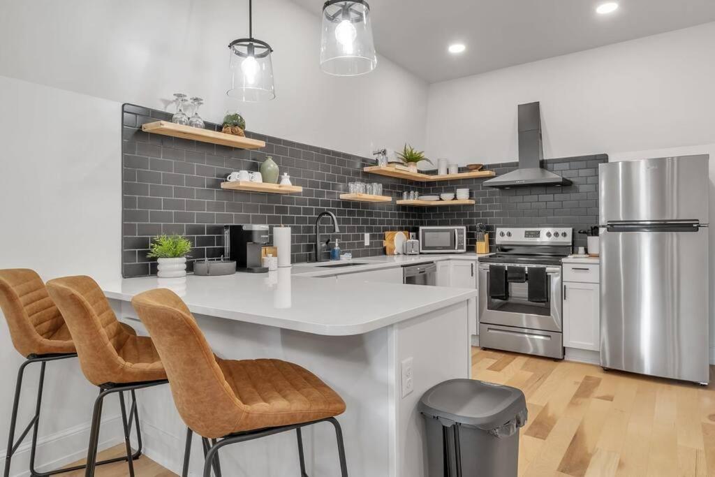 Carriage House Loft - King Bed And Garage Parking Apartment Buffalo Exterior foto